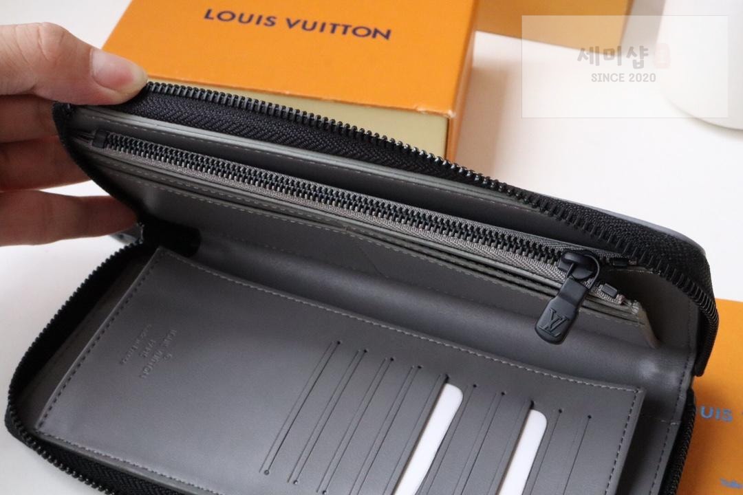 Louis Vuitton Louis Vuitton M81383 지갑 29번 이미지