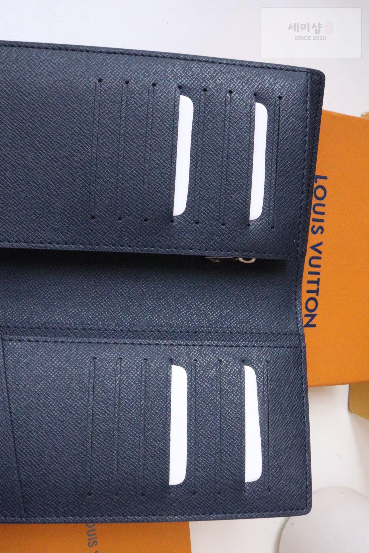 Louis Vuitton Louis Vuitton M81554 지갑 8번 이미지