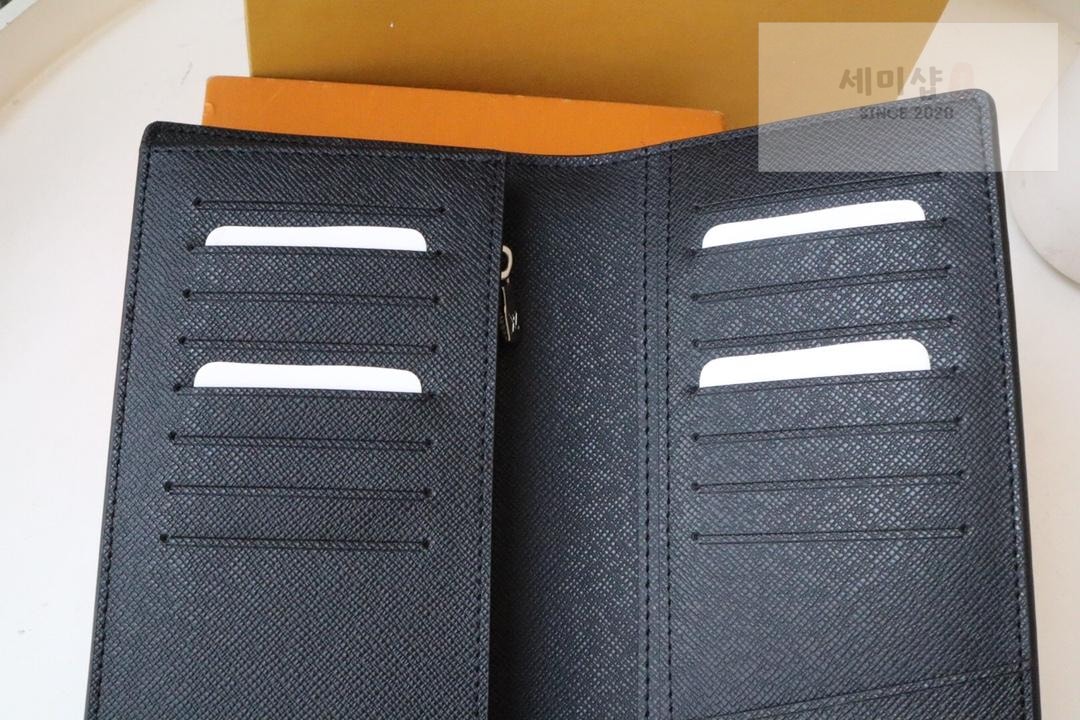 Louis Vuitton Louis Vuitton M81554 지갑 18번 이미지