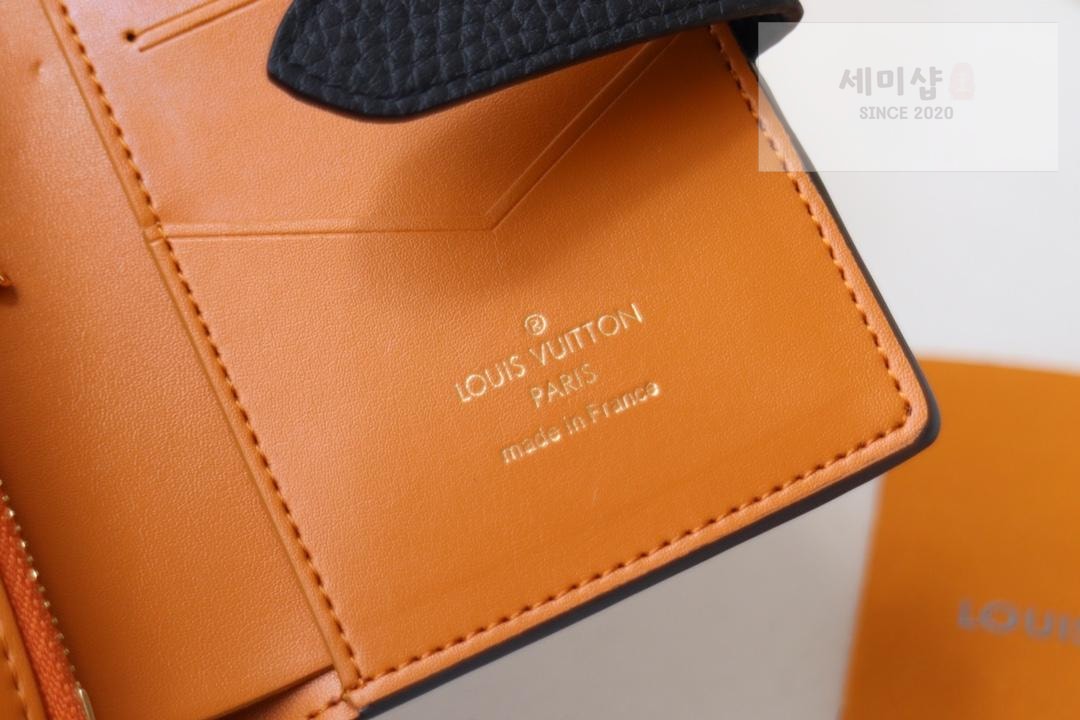 Louis Vuitton Louis Vuitton M81561 지갑 15번 이미지