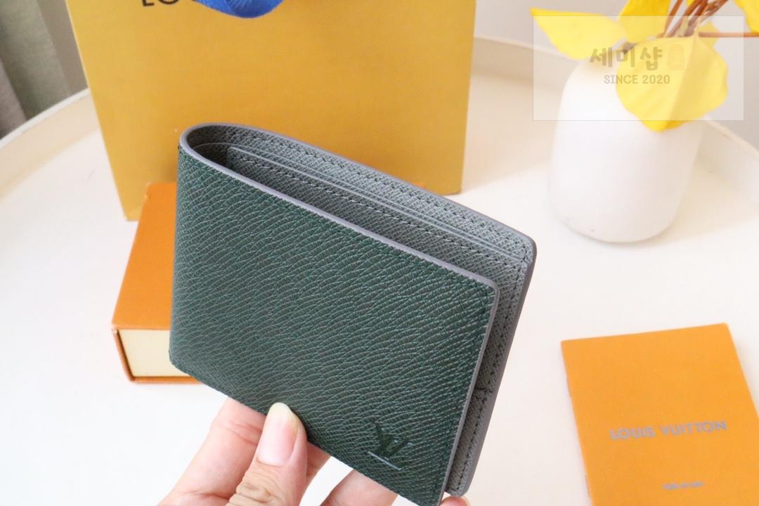 Louis Vuitton Louis Vuitton M81628 지갑 4번 이미지