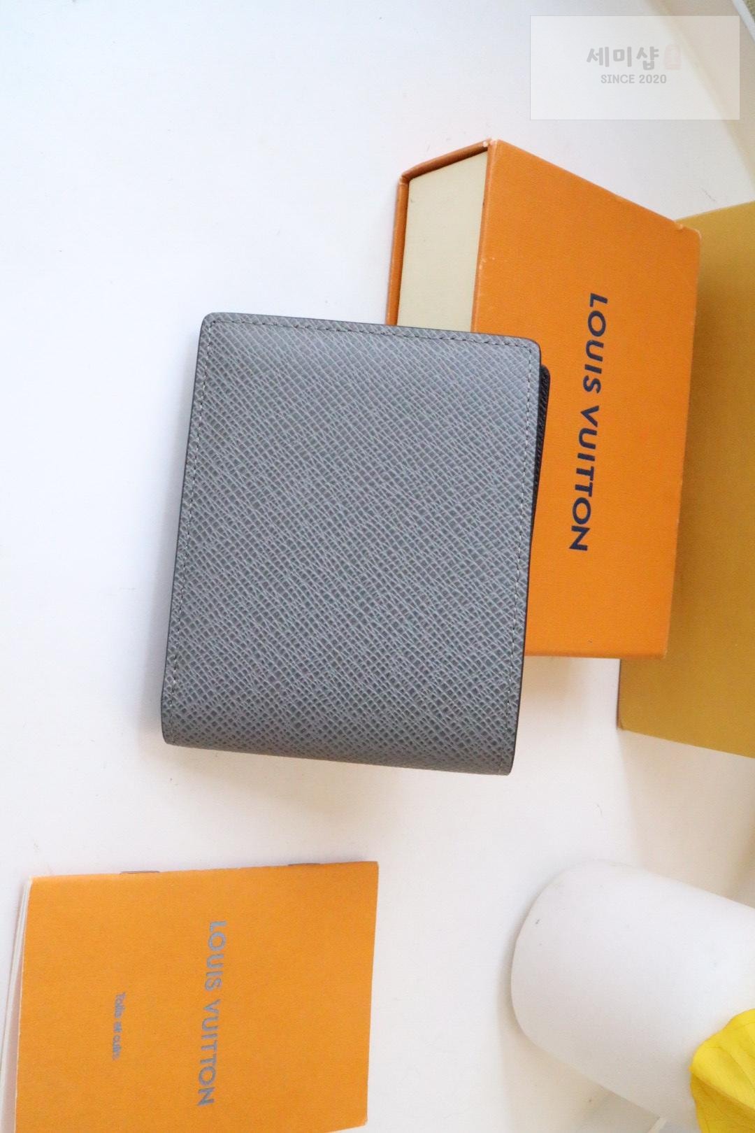 Louis Vuitton Louis Vuitton M81628 지갑 9번 이미지