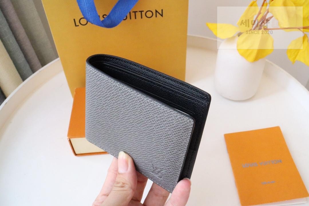 Louis Vuitton Louis Vuitton M81628 지갑 10번 이미지
