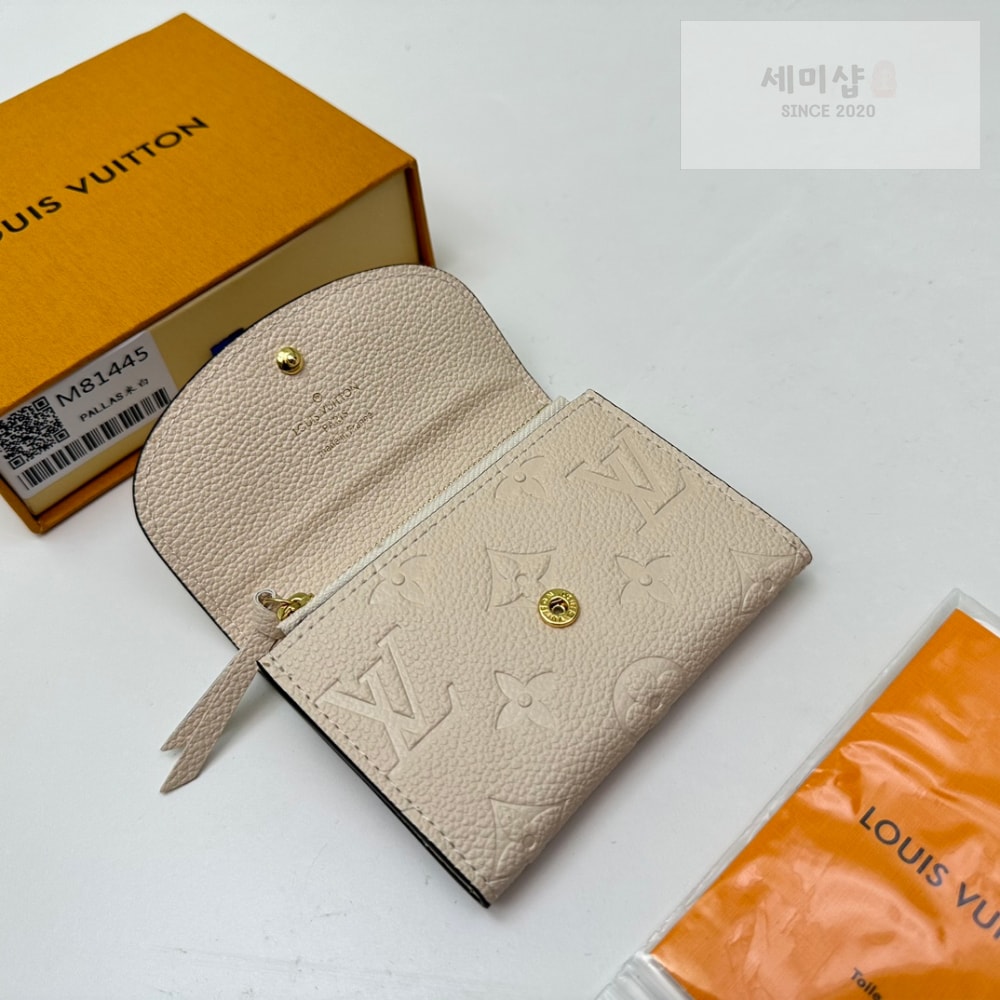 Louis Vuitton Louis Vuitton M81923 지갑 24번 이미지