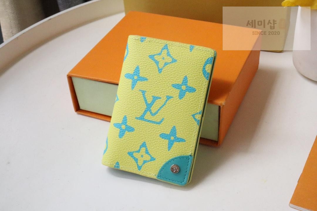 Louis Vuitton Louis Vuitton M82005 지갑 3번 이미지