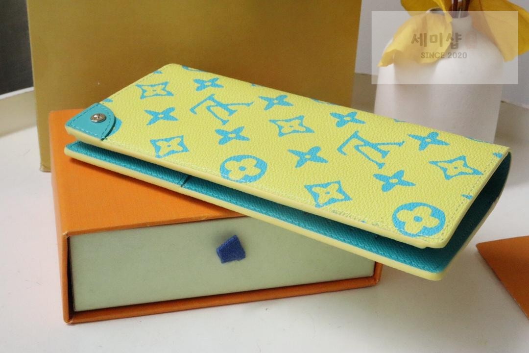 Louis Vuitton Louis Vuitton M82005 지갑 15번 이미지
