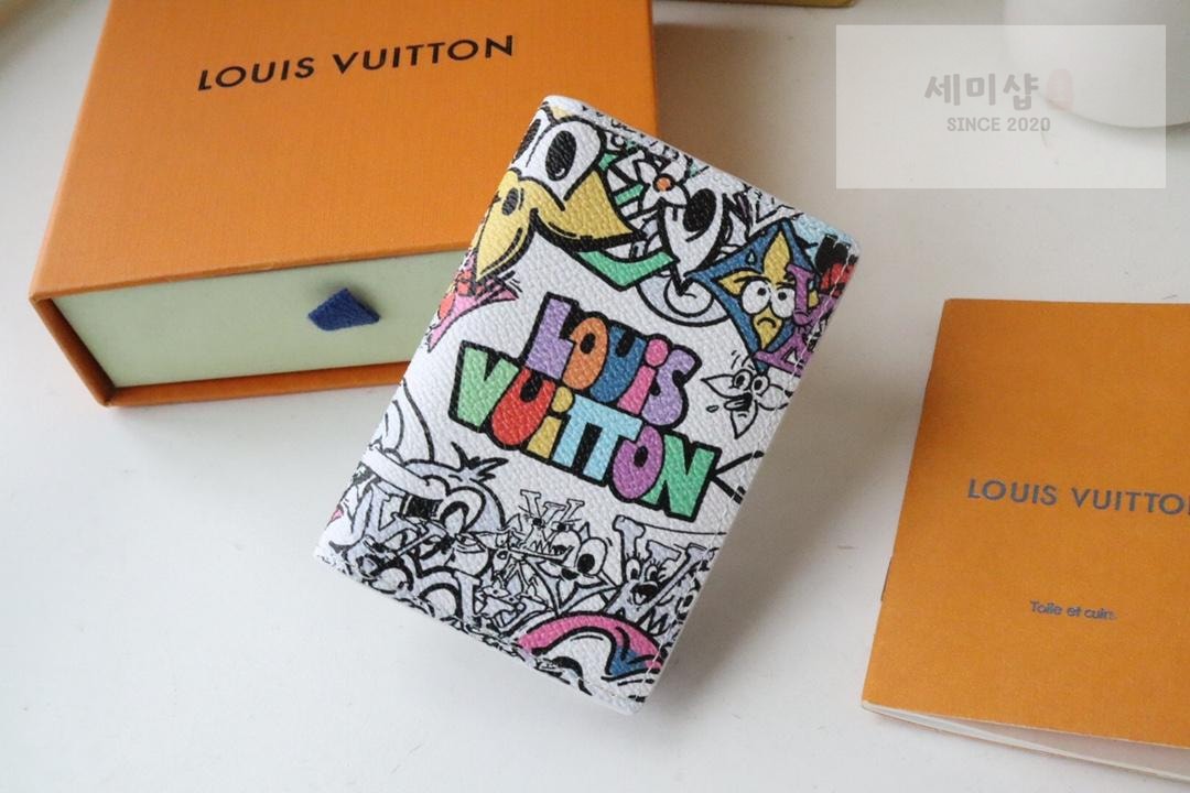 Louis Vuitton Louis Vuitton M82011 지갑 3번 이미지