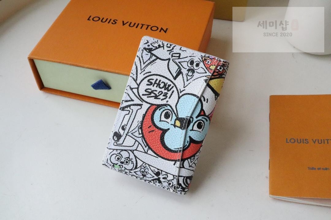 Louis Vuitton Louis Vuitton M82011 지갑 4번 이미지
