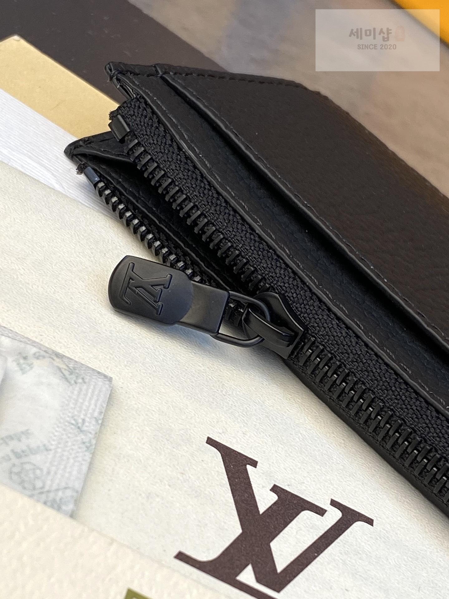 Louis Vuitton Louis Vuitton M82068 지갑 16번 이미지