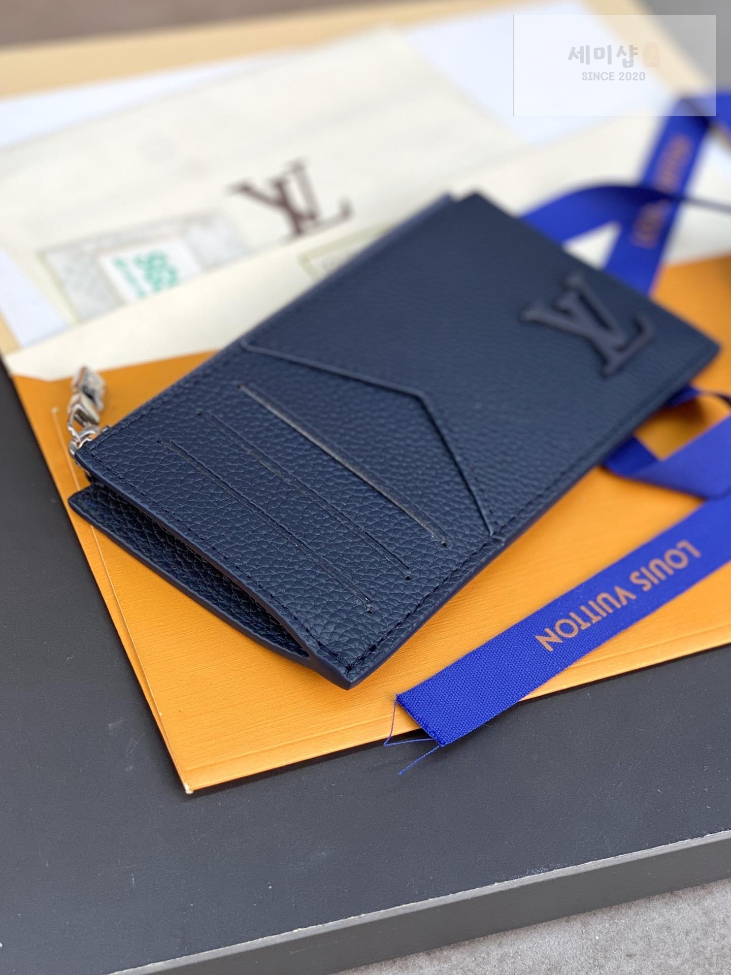 Louis Vuitton Louis Vuitton M82068 지갑 18번 이미지
