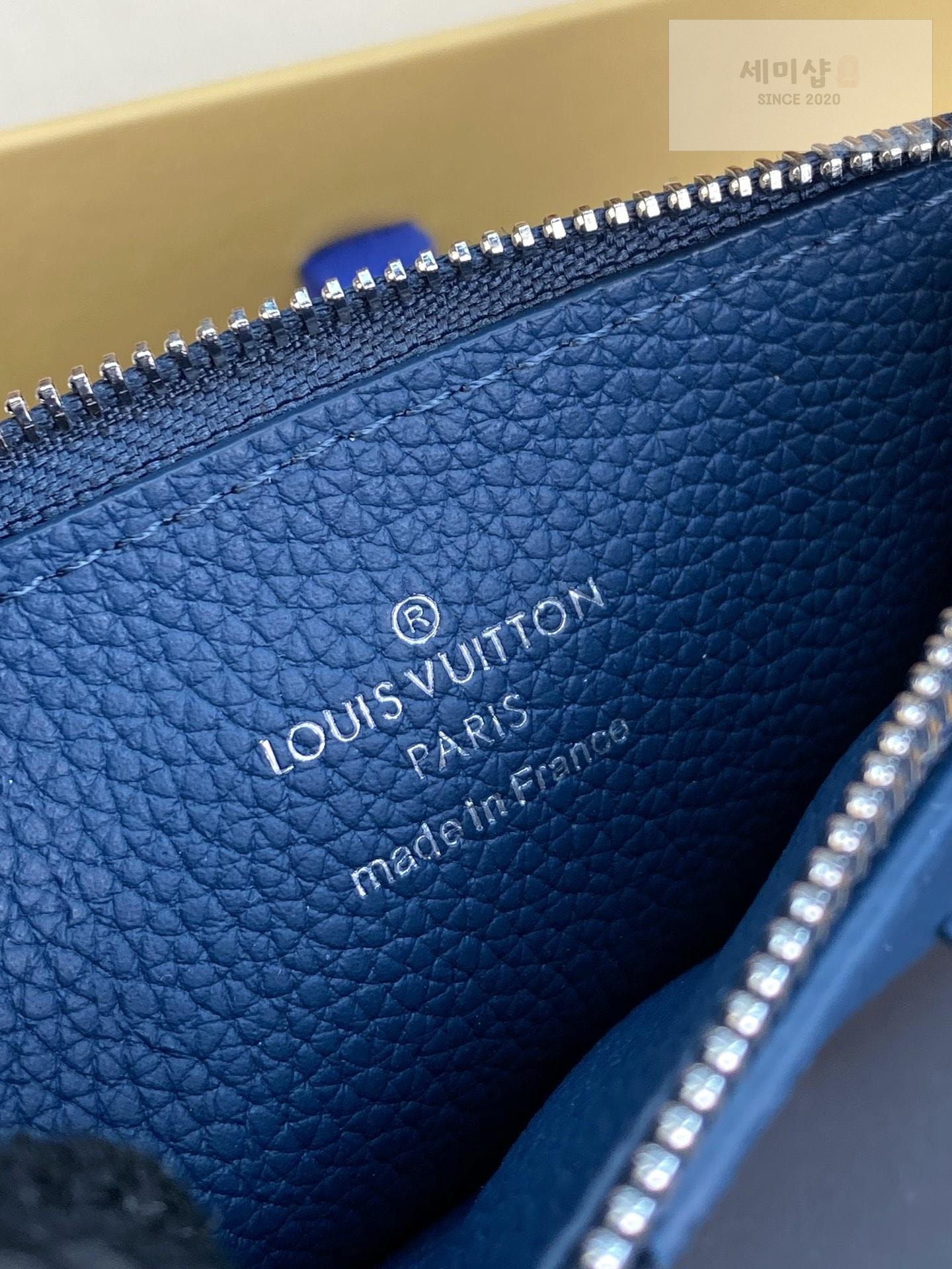 Louis Vuitton Louis Vuitton M82068 지갑 30번 이미지