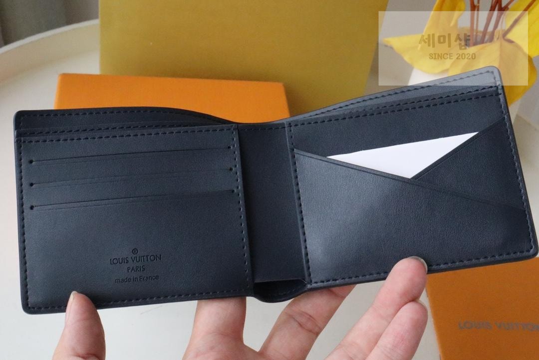 Louis Vuitton Louis Vuitton M82322 지갑 15번 이미지