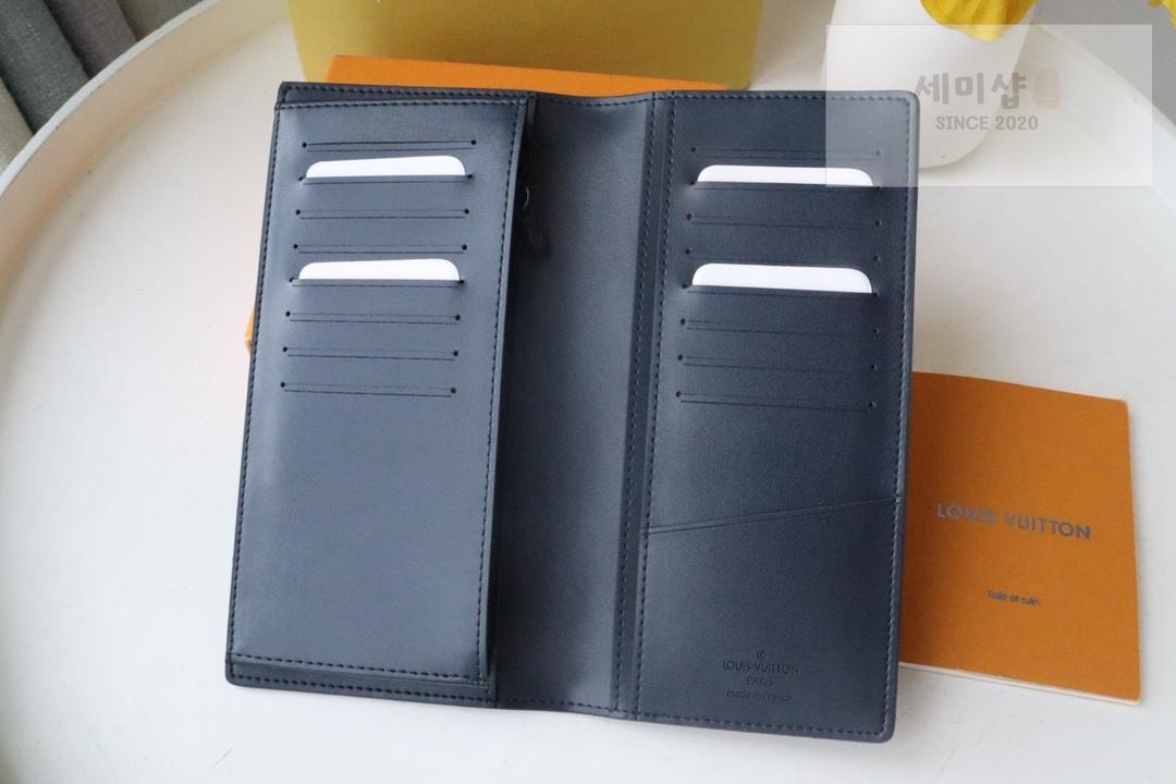 Louis Vuitton Louis Vuitton M82322 지갑 21번 이미지
