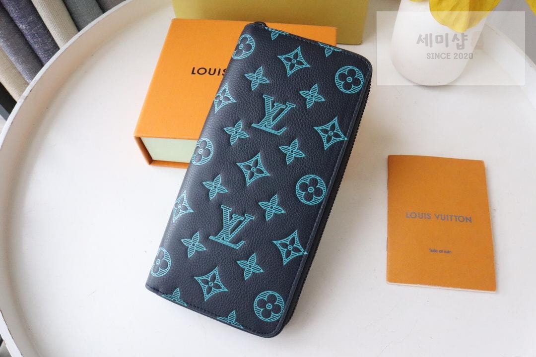 Louis Vuitton Louis Vuitton M82322 지갑 24번 이미지