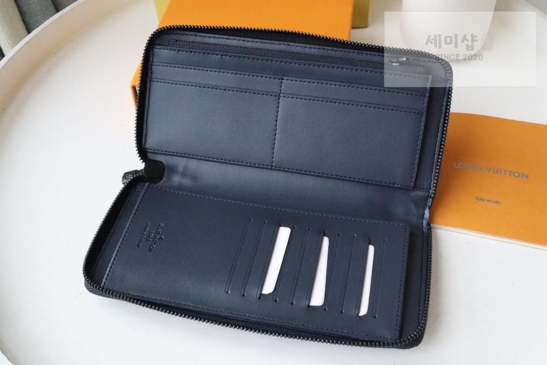 Louis Vuitton Louis Vuitton M82322 지갑 28번 이미지