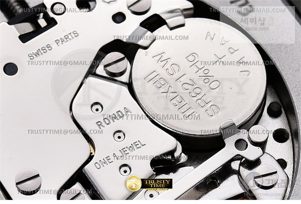 Cartier DR공장 까르띠에 탱크 머스트 라지 레드다이얼 악어스트랩 Cartier Tank Must SS_LE Red DRF Swiss Qtz 시계 17번 이미지