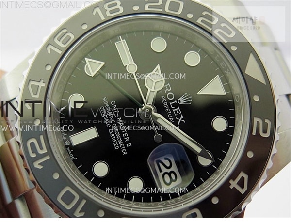 Rolex APS공장 롤렉스 GMT마스터2 GRNR 블랙다이얼 그레이앤블랙베젤 오이스터브레이슬릿 GMT-Master II 126710 GRNR BlackGray Ceramic 904L SS APSF 1：1 Best Edition Black Dial On Oyster Bracelet VR3285 CHS 시계 8번 이미지