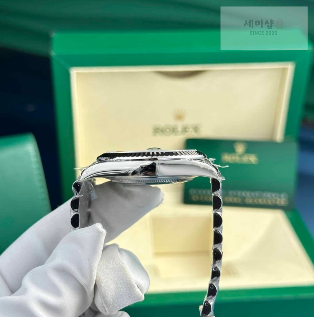 롤렉스 Rolex Datejust 126334 Bright Blue 41mm 시계 9번 이미지