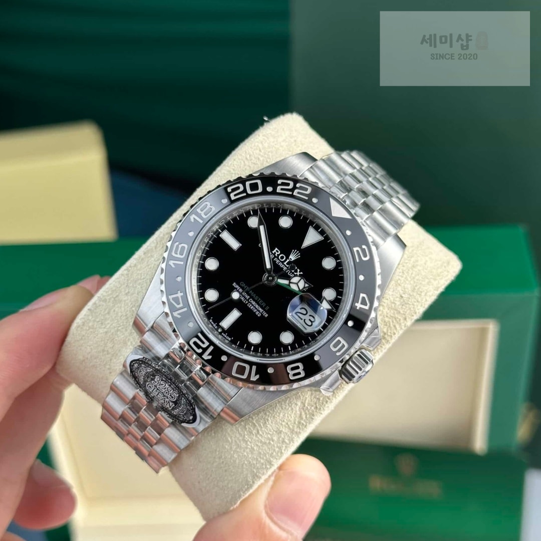 롤렉스 Rolex GMT-Master II 40 mm Black Dial 126718GRNR 시계 5번 이미지