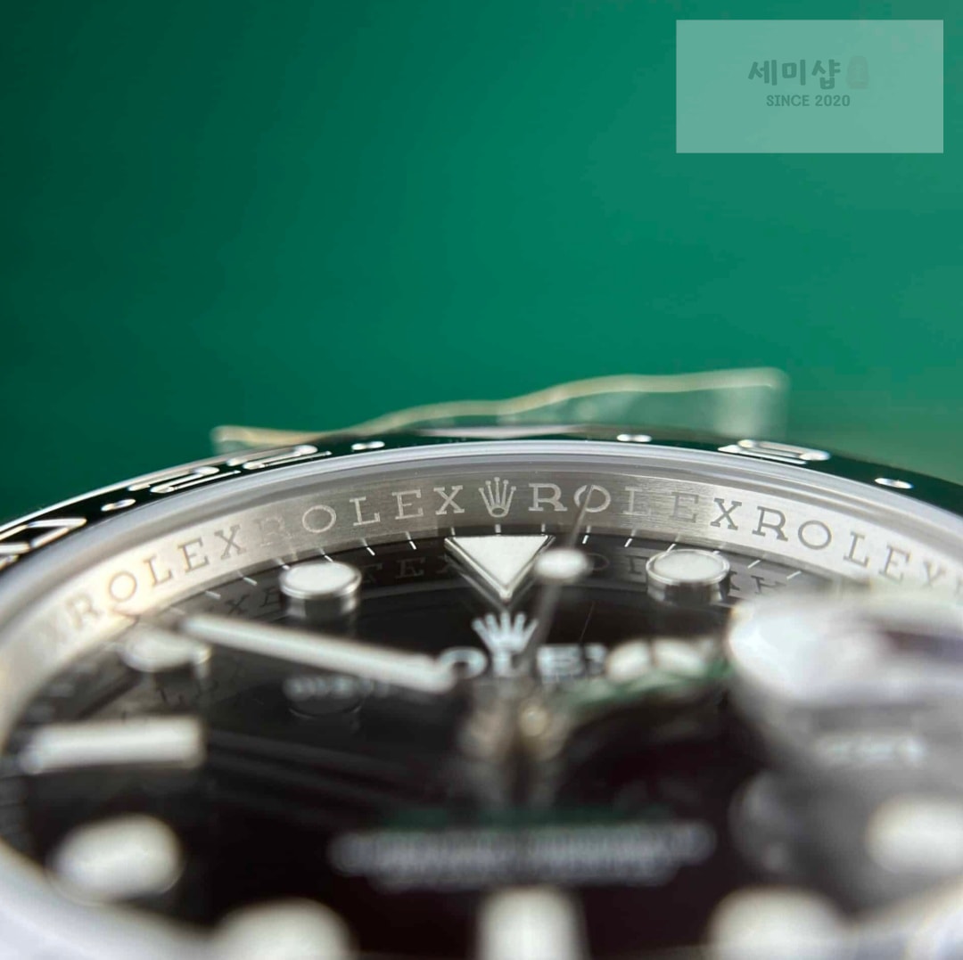 롤렉스 Rolex GMT-Master II 40 mm Black Dial 126718GRNR 시계 1번 이미지