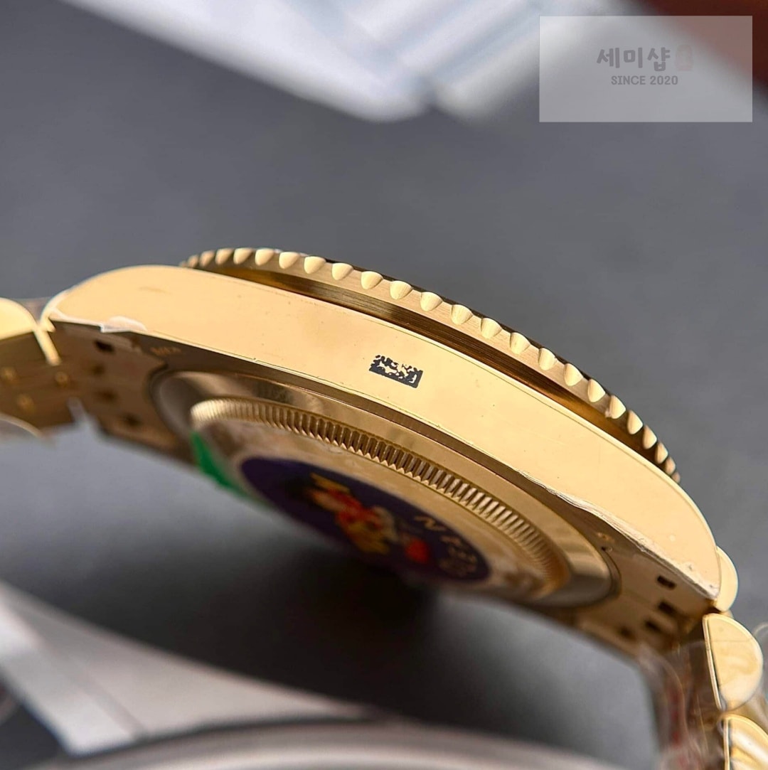 롤렉스 Rolex GMT-Master II Black Dial 126711 시계 4번 이미지