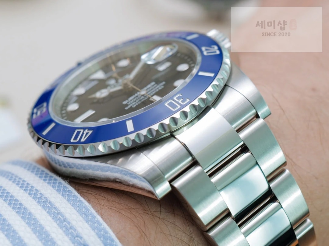 롤렉스 Rolex Submariner Cookie Monster 41mm Black Dial 126619LB 시계 4번 이미지
