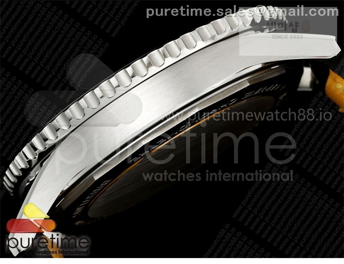 Breitling TF공장 브라이틀링 내비타이머 41 그린다이얼 블랙가죽스트랩 Navitimer 41 SS TF 1_1 Best Edition Green Dial on Black Leather Strap A2824 시계 9번 이미지