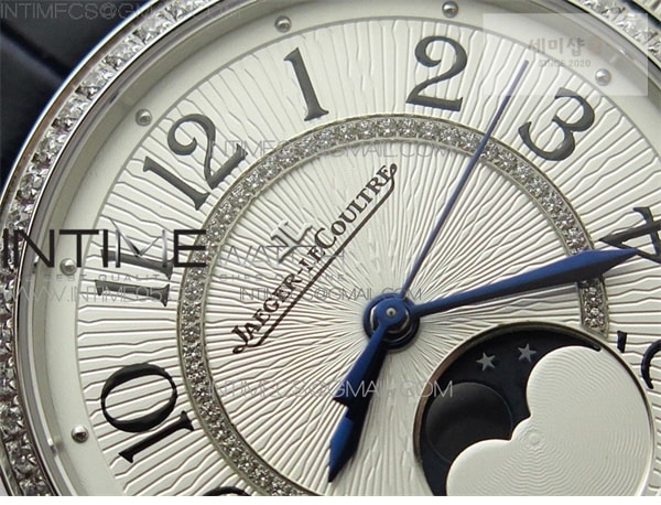 Jaeger Le Coultre ZF공장 랑데뷰 화이트텍스쳐다이얼 가죽스트랩 Rendez-Vous Night & Day SS ZF 1_1 Best Edition White Textured Dial Diamonds Bezel on Blue Leather Strap A898 시계 21번 이미지