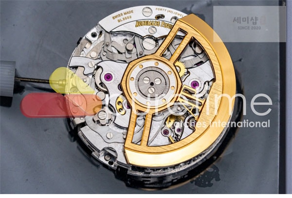 Audemars Piguet APS공장 오데마피게 로얄오크 크로노그래프 스틸 블루다이얼 브레이슬릿 Royal Oak Chrono 26240 SS APSF 1_1 Best Edition Blue Dial on SS Bracelet SA4401 Super Clone 시계 15번 이미지