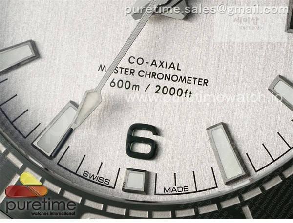Omega VS공장 오메가 씨마스터 플래닛오션 600M 그린베젤 그린러버스트랩 Planet Ocean 43.5mm SS VSF 1_1 Best Edition Green Bezel White Dial on Green Rubber Strap A8900 Super Clone 시계 5번 이미지