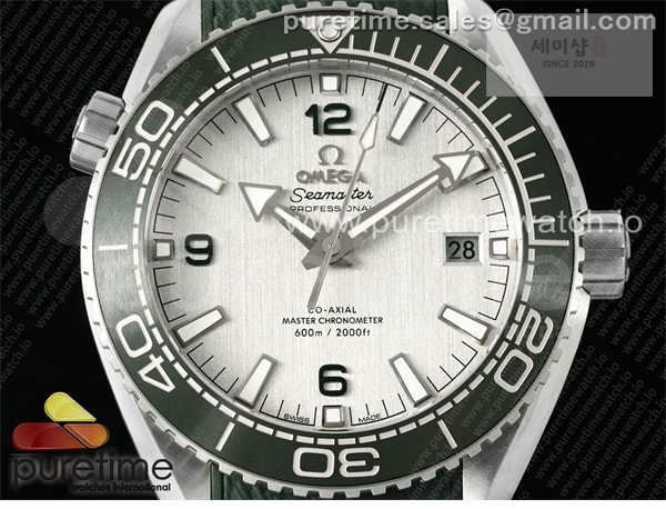 Omega VS공장 오메가 씨마스터 플래닛오션 600M 그린베젤 그린러버스트랩 Planet Ocean 43.5mm SS VSF 1_1 Best Edition Green Bezel White Dial on Green Rubber Strap A8900 Super Clone 시계 28번 이미지