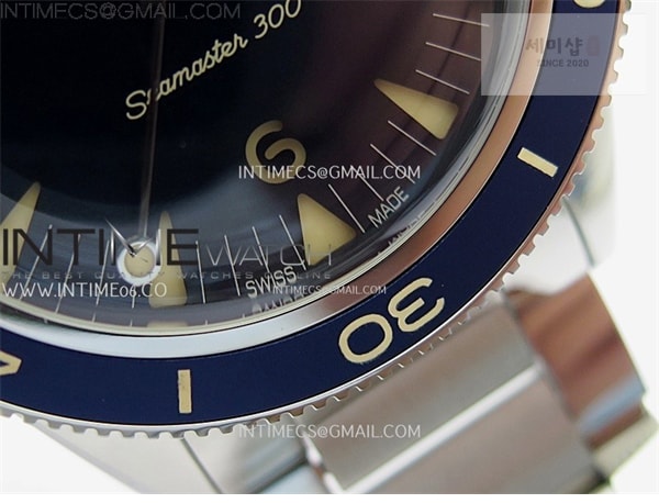 Omega VS공장 오메가 씨마스터 헤리티지 블루다이얼 브레이슬릿 Seamaster 300 Heritage VSF 1_1 Best Edition Blue Dial on SS Bracelet A8912 Super Clone 시계 19번 이미지
