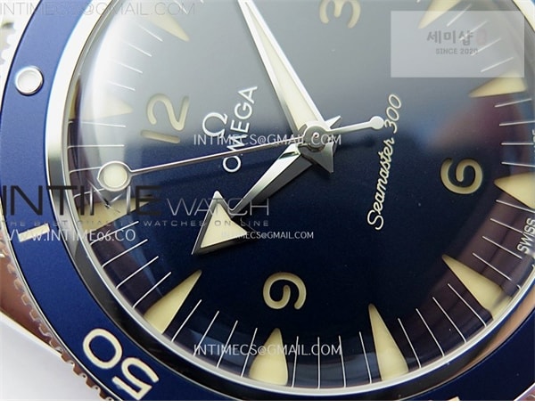 Omega VS공장 오메가 씨마스터 헤리티지 블루다이얼 브레이슬릿 Seamaster 300 Heritage VSF 1_1 Best Edition Blue Dial on SS Bracelet A8912 Super Clone 시계 10번 이미지