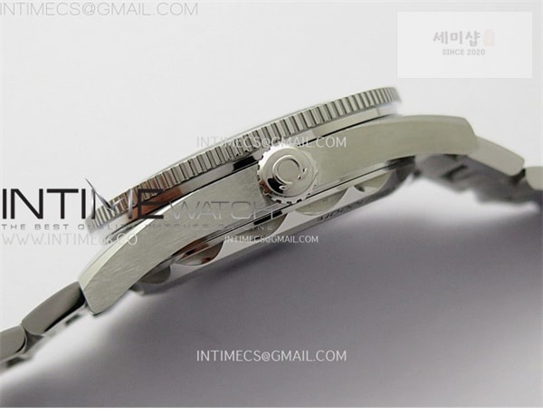 Omega VS공장 오메가 씨마스터 헤리티지 블루다이얼 브레이슬릿 Seamaster 300 Heritage VSF 1_1 Best Edition Blue Dial on SS Bracelet A8912 Super Clone 시계 26번 이미지