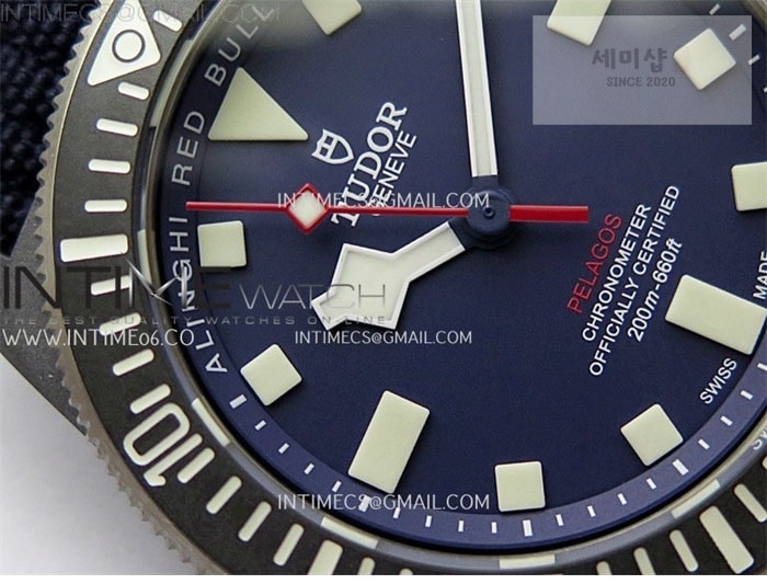 Tudor M+공장 튜더 펠라고스 블루다이얼 블랙베젤 나일론스트랩 Pelagos M25707KN_24-0001 Carbon M+F 1_1 V4 Best Edition Blue dial Black Bezel on Nylon Strap Miyota 8N-24 시계 6번 이미지