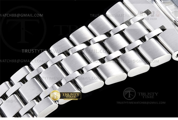 Tudor V7공장 튜더 로얄 28600 스틸 블랙다이얼 로만인덱스 브레이슬릿 Tudor Royal 28600 41mm SS_SS Blk_Rmn V7F A2836 시계 25번 이미지
