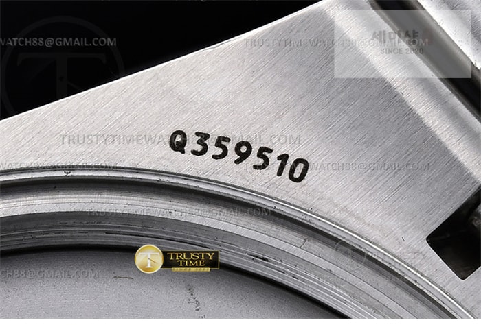 Tudor V7공장 튜더 로얄 28600 스틸 블랙다이얼 로만인덱스 브레이슬릿 Tudor Royal 28600 41mm SS_SS Blk_Rmn V7F A2836 시계 13번 이미지