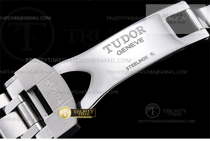 Tudor V7공장 튜더 로얄 28600 스틸 블랙다이얼 8p인덱스 브레이슬릿 Tudor Royal 28600 41mm SS_SS Blk_Dia V7F A2836 시계 10번 이미지