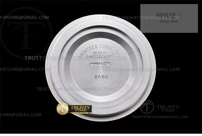 Tudor V7공장 튜더 로얄 28600 스틸 블랙다이얼 8p인덱스 브레이슬릿 Tudor Royal 28600 41mm SS_SS Blk_Dia V7F A2836 시계 19번 이미지