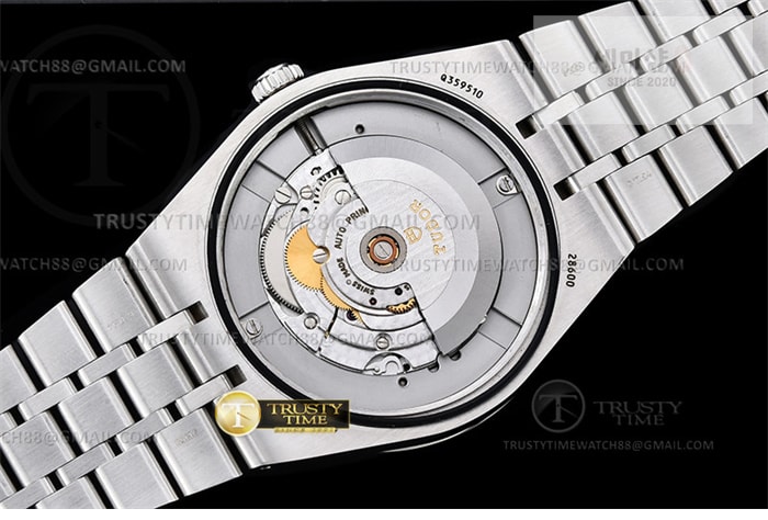 Tudor V7공장 튜더 로얄 28600 스틸 실버다이얼 로만인덱스 브레이슬릿 Tudor Royal 28600 41mm SS_SS Silv_Rmn V7F A2836 시계 27번 이미지