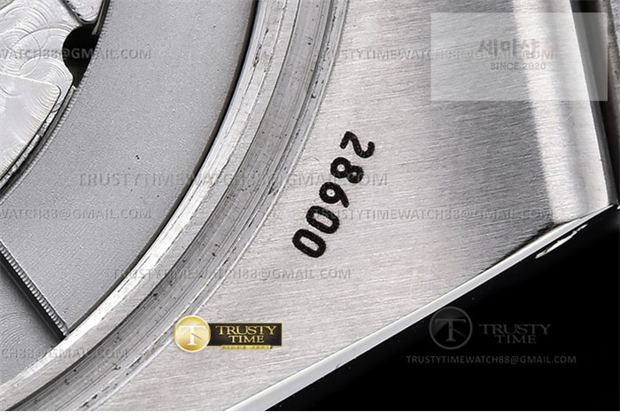Tudor V7공장 튜더 로얄 28600 스틸 실버다이얼 로만인덱스 브레이슬릿 Tudor Royal 28600 41mm SS_SS Silv_Rmn V7F A2836 시계 15번 이미지