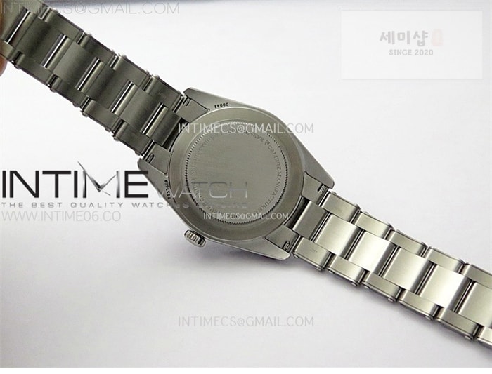 Tudor ZF공장 튜더 블랙베이54 스틸 블랙베젤 블랙다이얼 브레이슬릿 37mm Heritage Black Bay M79000N 37mm SS ZF 1_1 Best Edition Black Dial Black Bezel on SS Bracelet A2824 시계 11번 이미지