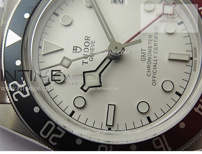 Tudor ZF공장 튜더 블랙베이 41 gmt 바젤월드 펩시 화이트다이얼 브레이슬릿 Black Bay M79830RB-0010 GMT Baselworld Pepsi Bezel ZF 1_1 Best Edition White Dial on SS Bracelet A2836 시계 5번 이미지