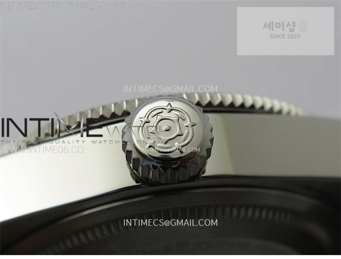 Tudor ZF공장 튜더 헤리티지 블랙베이 41 레드베젤 블랙다이얼 브레이슬릿 Heritage Black Bay M7941A1A0RU-0003 41mm SS ZF 1_1 Best Edition Black Dial Red Bezel on SS Bracelet A2824 시계 6번 이미지