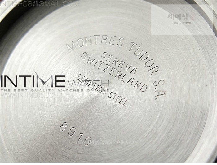 Tudor ZF공장 튜더 헤리티지 블랙베이 41 레드베젤 블랙다이얼 브레이슬릿 Heritage Black Bay M7941A1A0RU-0003 41mm SS ZF 1_1 Best Edition Black Dial Red Bezel on SS Bracelet A2824 시계 27번 이미지