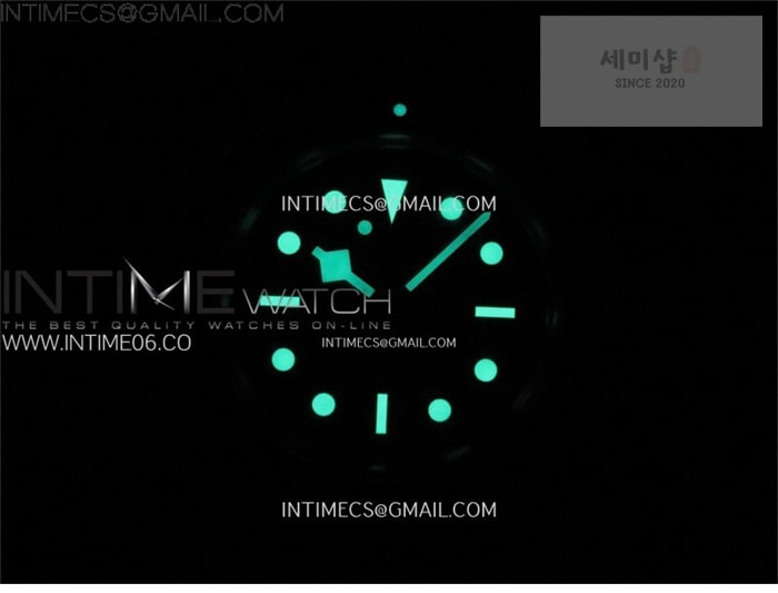 Tudor ZF공장 튜더 헤리티지 블랙베이 41 레드베젤 블랙다이얼 브레이슬릿 Heritage Black Bay M7941A1A0RU-0003 41mm SS ZF 1_1 Best Edition Black Dial Red Bezel on SS Bracelet A2824 시계 24번 이미지