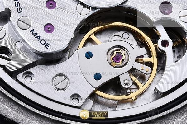 Panerai VS공장 파네라이 PAM1096 루나로사 GMT 가죽스트랩 Lum. Luna Rossa GMT TI_LE Blk VSF P9010 시계 16번 이미지