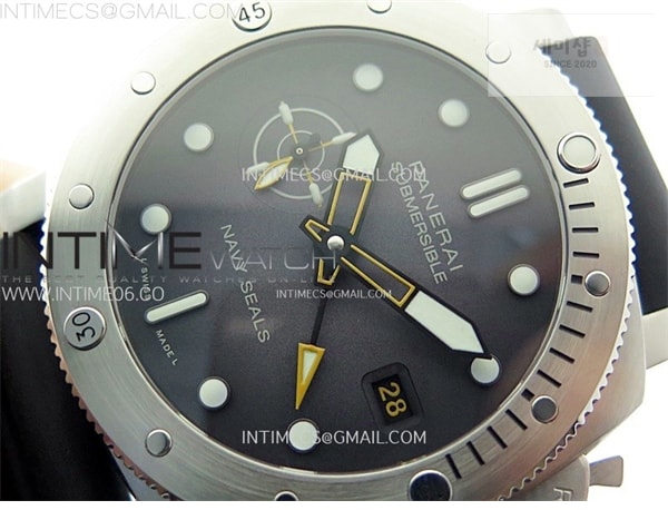 Panerai VS공장 파네라이 PAM1323 그레이다이얼 블랙러버스트랩 PAM1323 Y GMT VSF 1_1 Best Edition Dark Gray Dial on Black Rubber Strap P9011 시계 3번 이미지