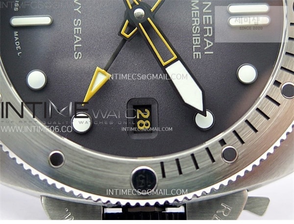 Panerai VS공장 파네라이 PAM1323 그레이다이얼 블랙러버스트랩 PAM1323 Y GMT VSF 1_1 Best Edition Dark Gray Dial on Black Rubber Strap P9011 시계 4번 이미지