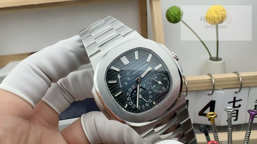 파텍필립 파텍필립 Nautilus 5712/1A Blue Dial 40mm 시계 1번 이미지